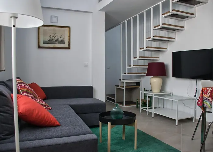 Covadonga 9 Apartments - Triana